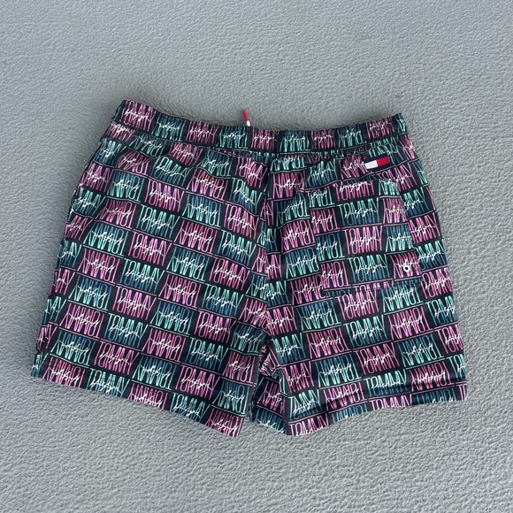 Tommy Hilfiger Mens Swim Trunks Bathing Suit Drawstring Swimwear - Picture 3 of 5